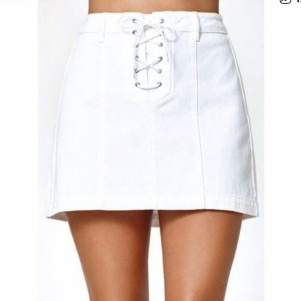 Kendall + Kylie White Denim Skirt XS/23
